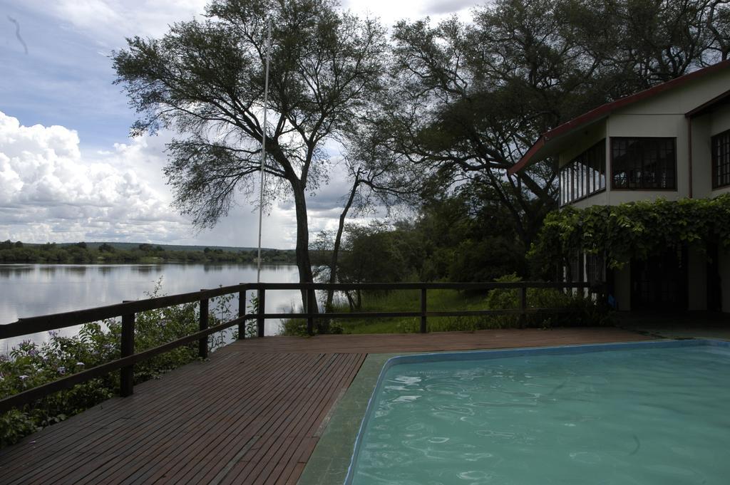 Kayube Zambezi River House Livingstone Buitenkant foto